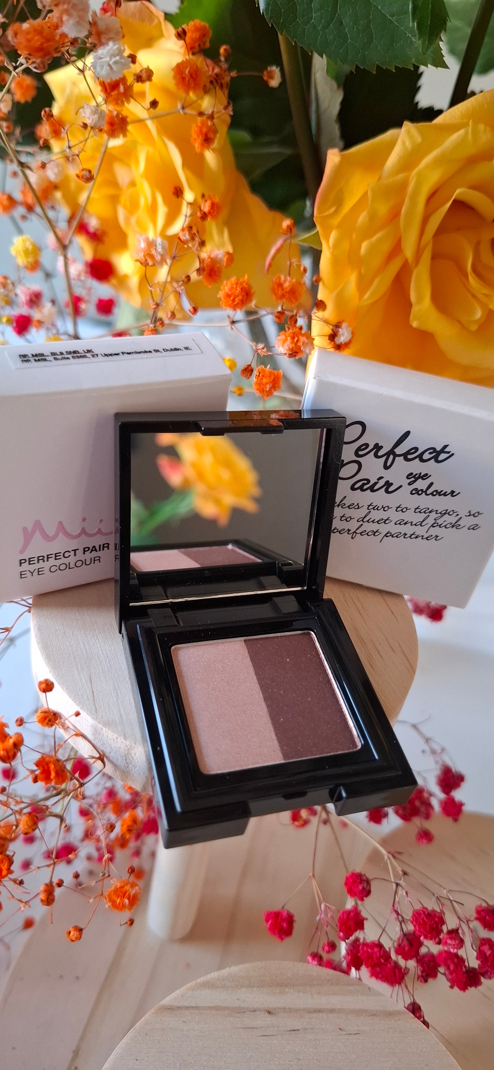 Mii Perfect Pair Eye Colour 05
Classic Twist 05