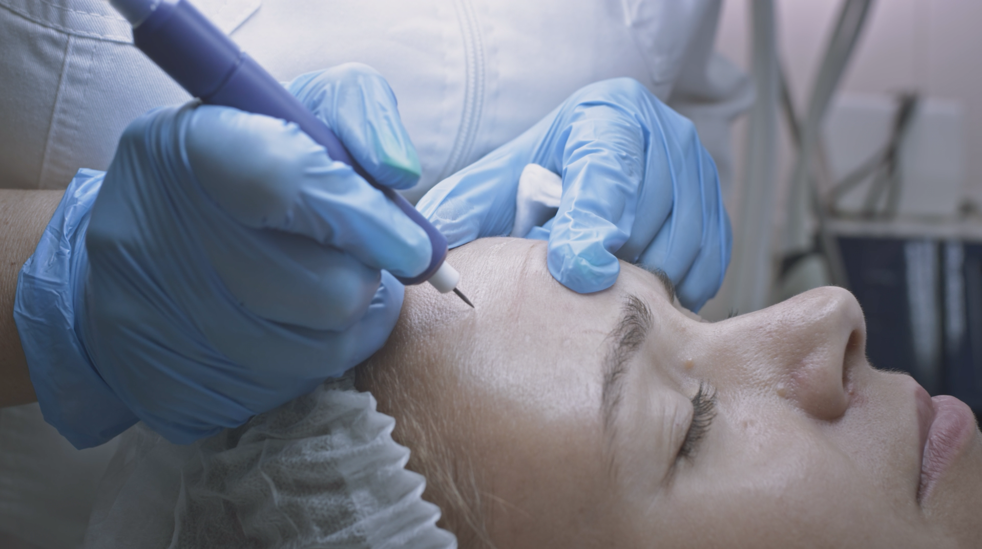 PRE-Care Oil + Activator, Esse Aesthetic – Profesjonell forberedelse før estetisk behandling