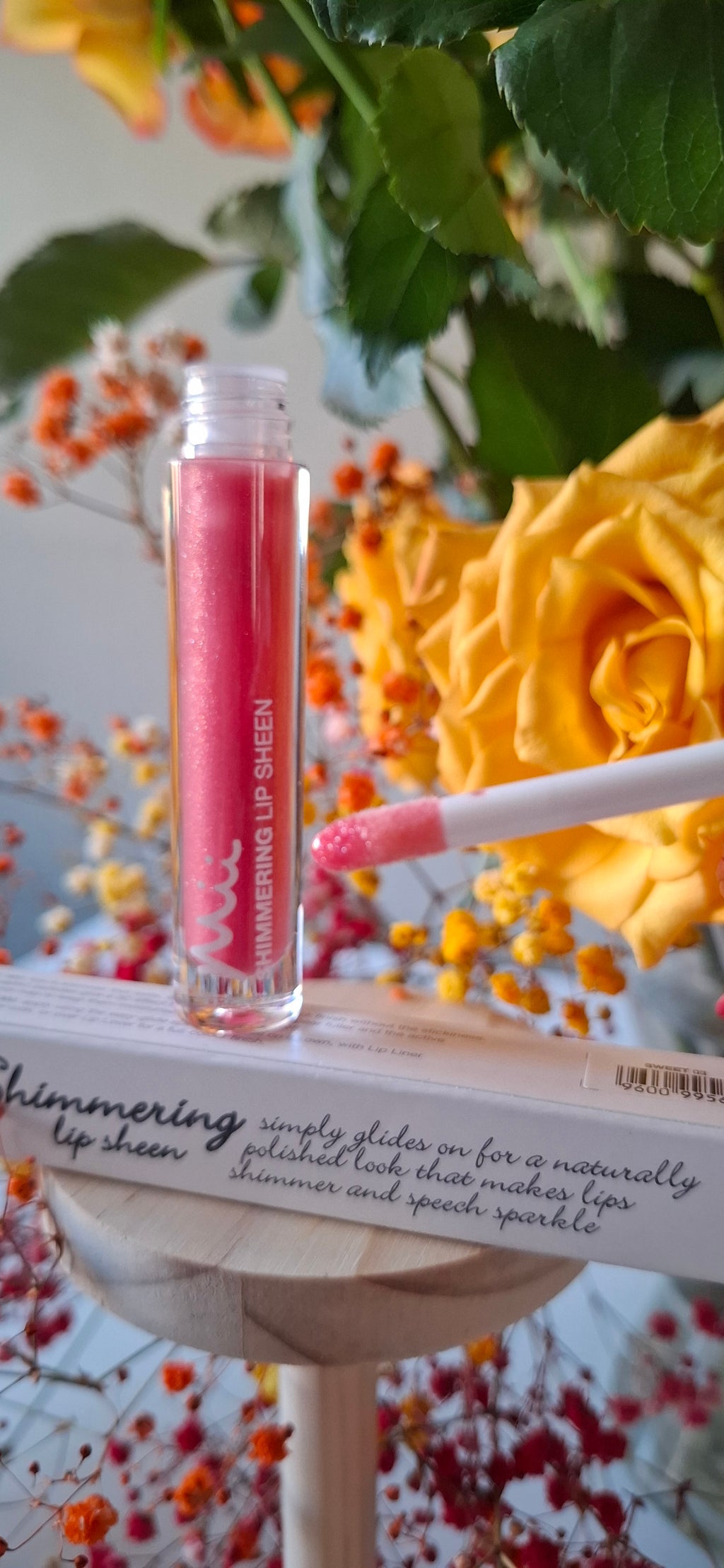Mii Shimmering Lip Sheen
Sweet 03