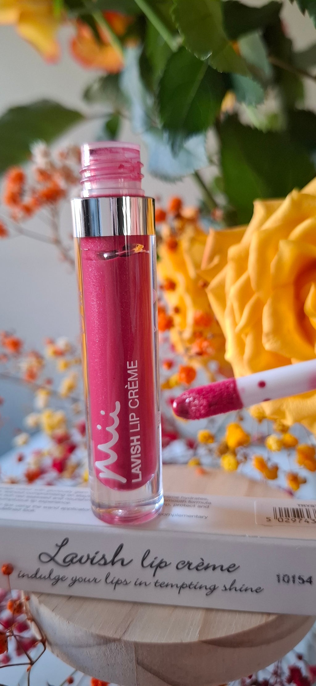 Mii Lavish Lip Creme
Tryst 05