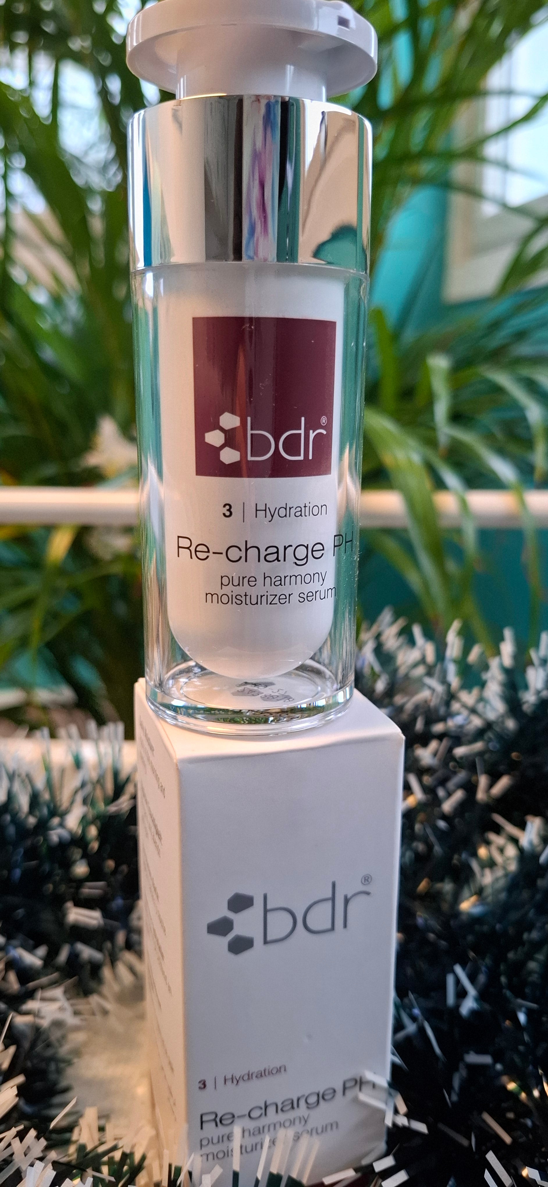 Re- Charge Ph. Hydration 3. BDR.  The Medical Beauty Concept.