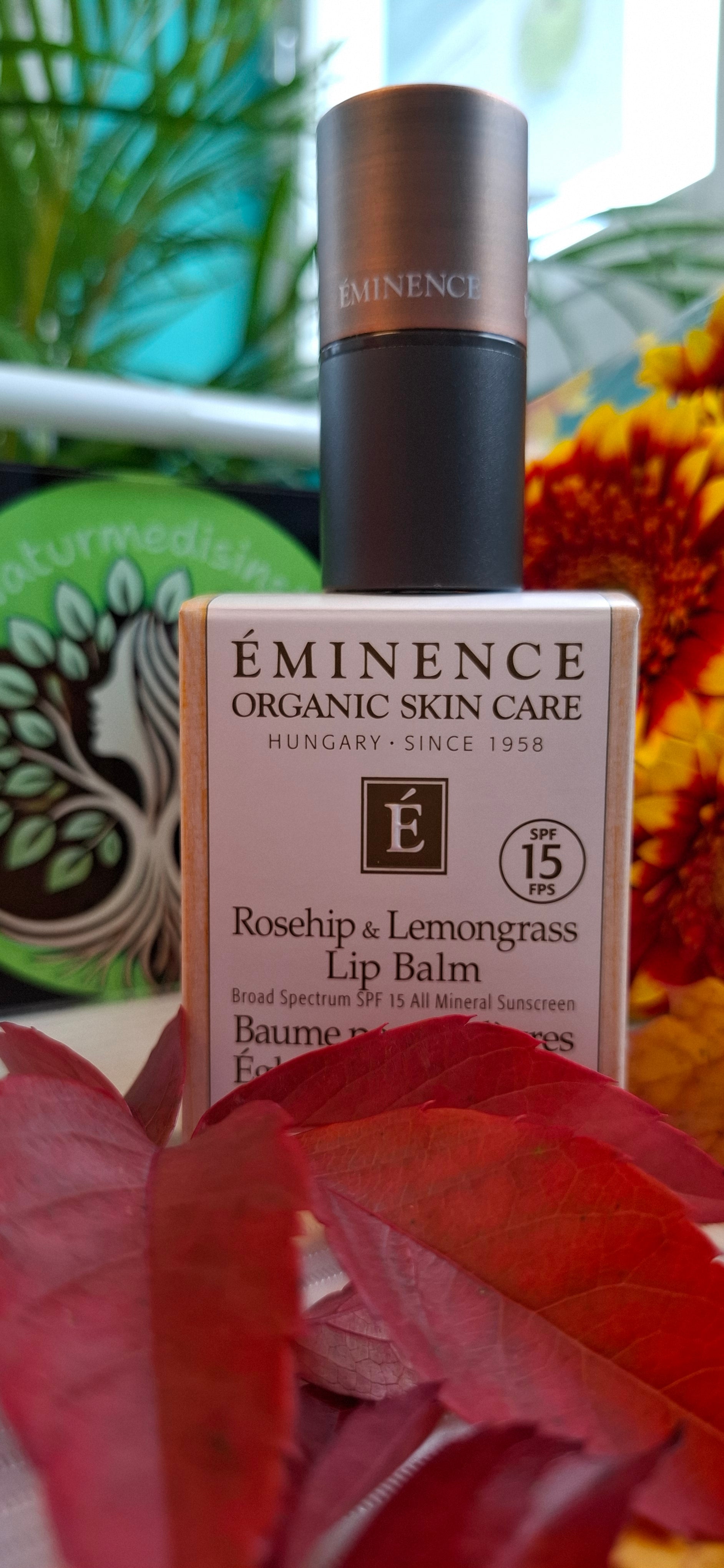Rosehip & Lemongrass LIP BALM SPF 15. Fukter og beskytter tørre, sprekkene lepper. (Eminense Organics Skincare)