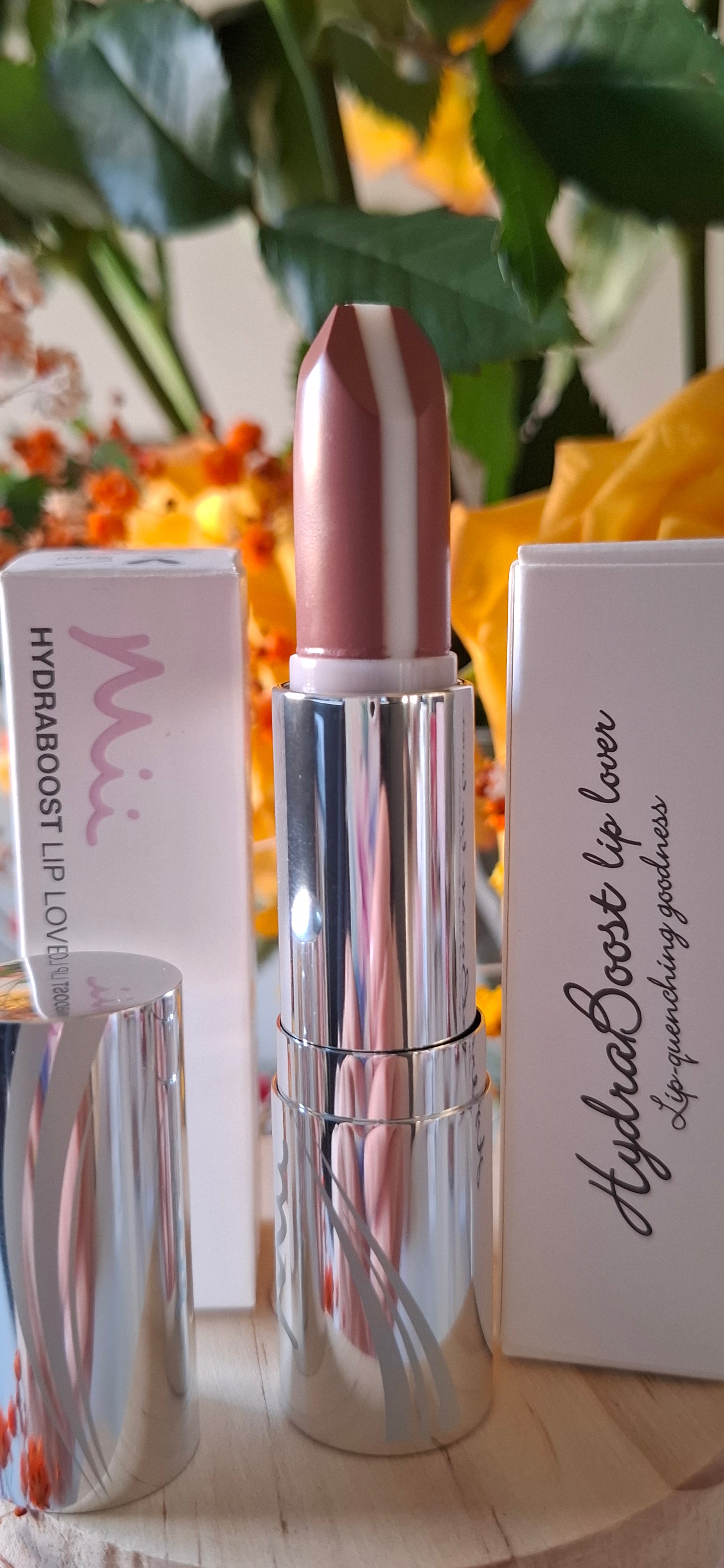 Mii Hydraboost Lip Lover
Nudist 03